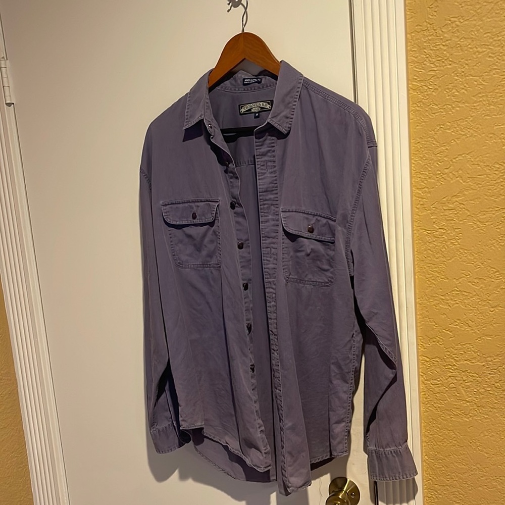 Vintage “Thornton Bay” (Macy’s) Men’s button up shirt in faded purple.